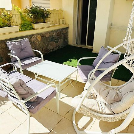 דירת נופש אילת -אלמוג Almog Suite In Eilat Close To Red Sea - דירת נופש אלמוג מרחק נגיעה מהים エクステリア 写真