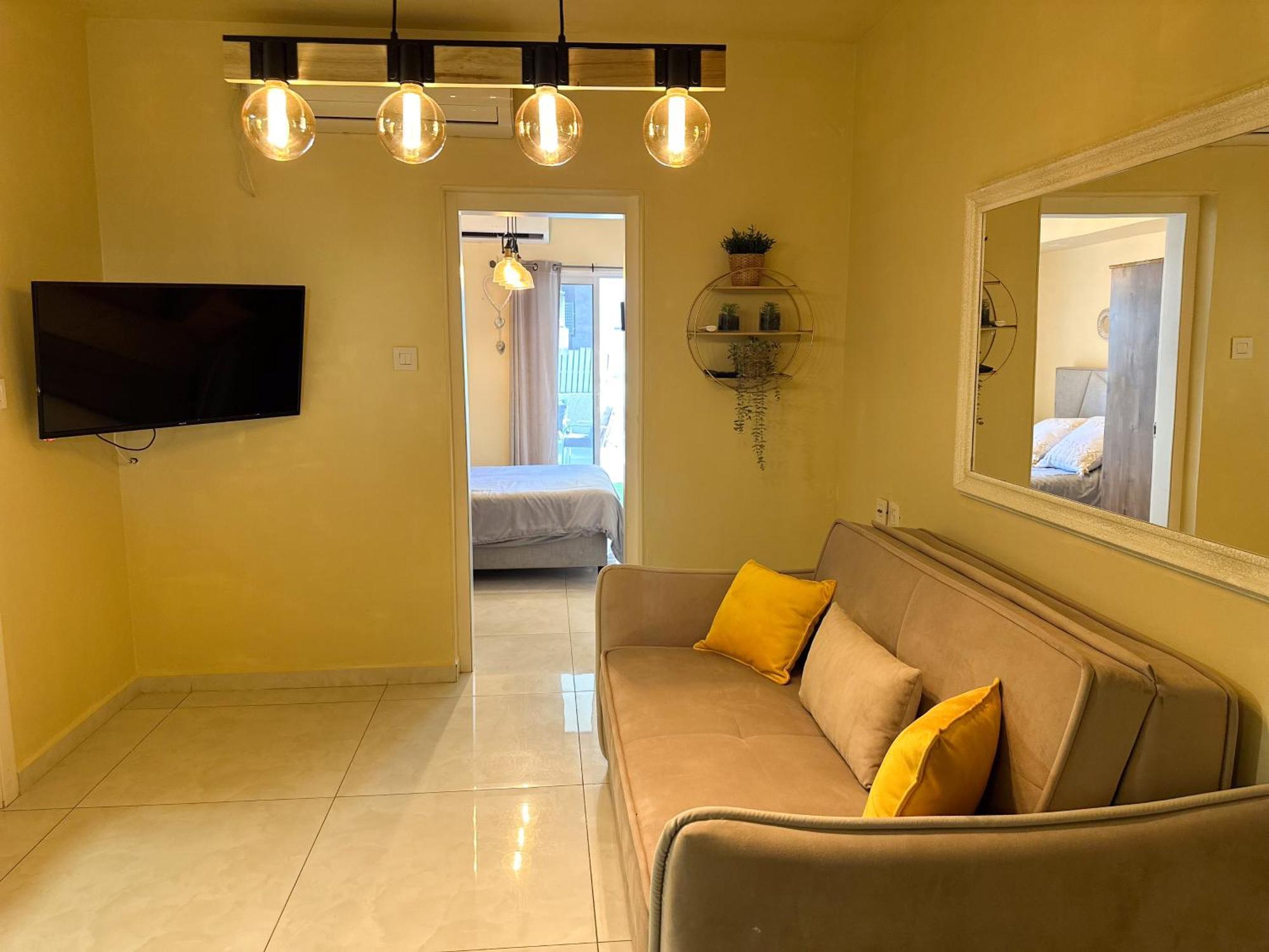 דירת נופש אילת -אלמוג Almog Suite In Eilat Close To Red Sea - דירת נופש אלמוג מרחק נגיעה מהים エクステリア 写真