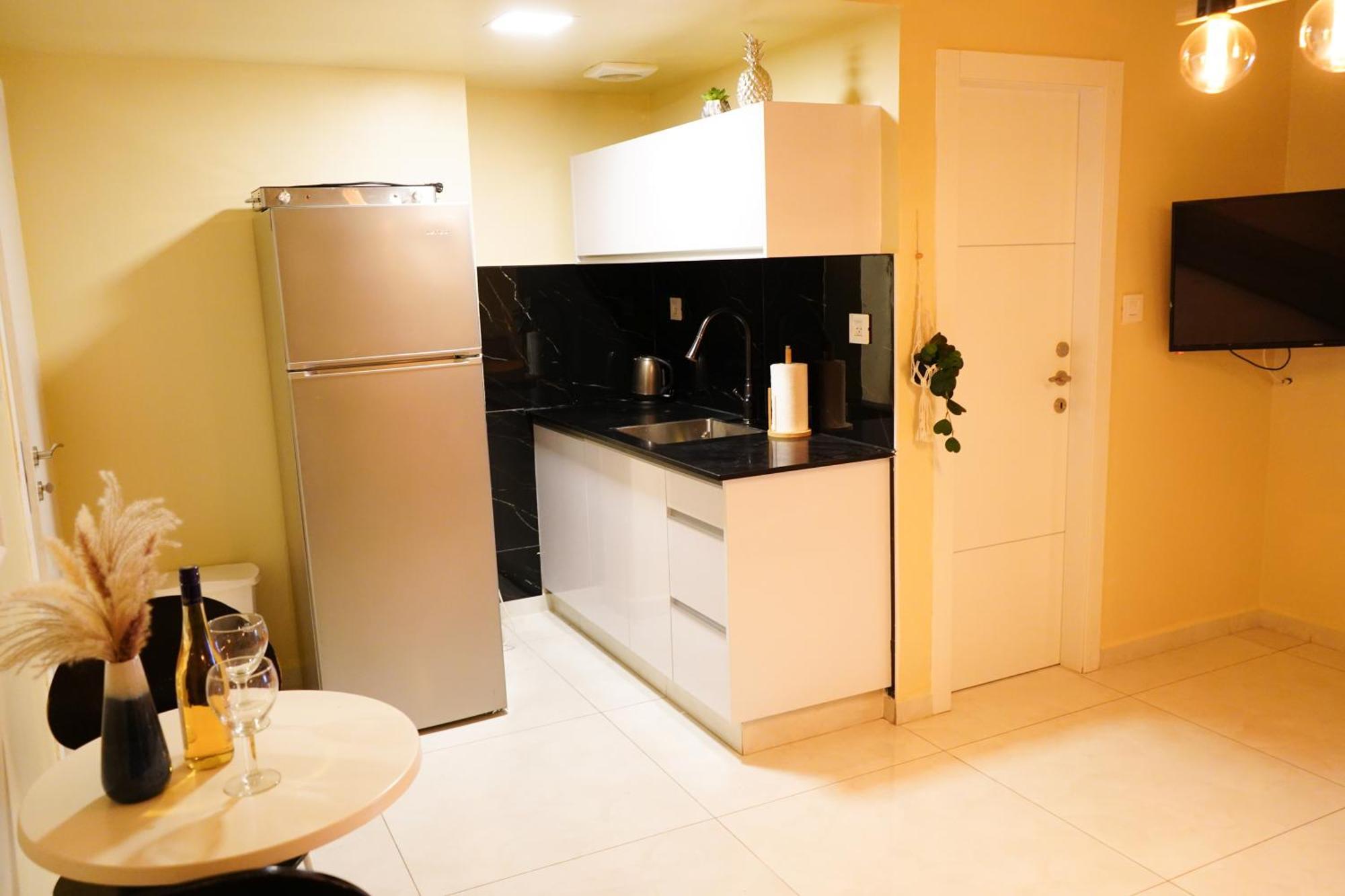 דירת נופש אילת -אלמוג Almog Suite In Eilat Close To Red Sea - דירת נופש אלמוג מרחק נגיעה מהים エクステリア 写真
